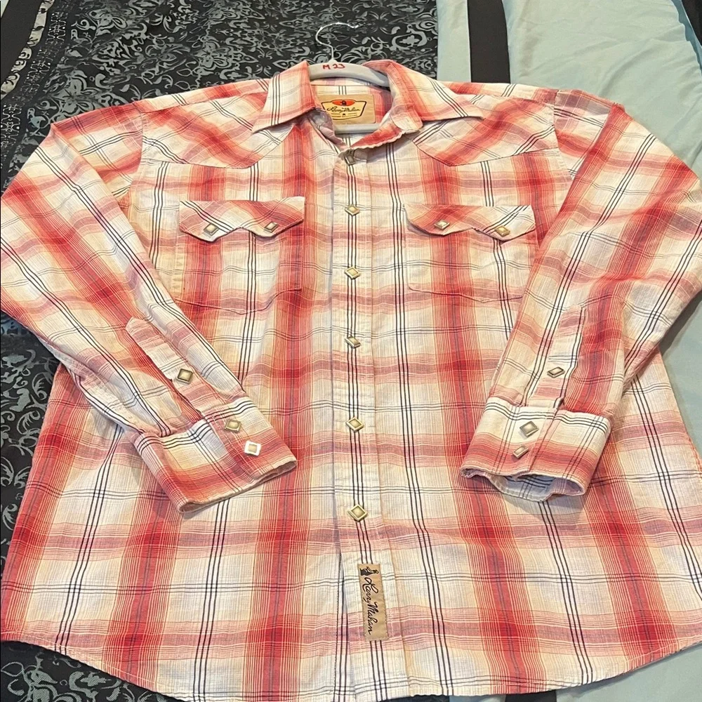 Larry MAHAN Red and White Plaid Button Down Shirt, stylish - Picture 2 of 10